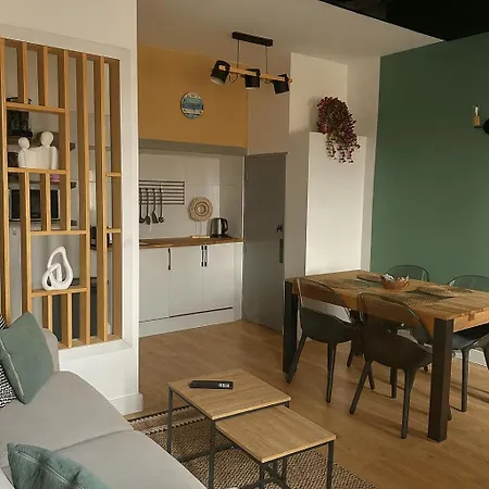 Magnifique T2 Ultra Bien Place - Netflix, Clim,wifi 아파트 *