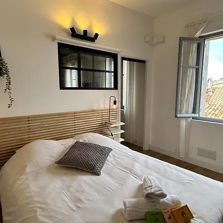Magnifique T2 Ultra Bien Place - Netflix, Clim,wifi 몽펠리에